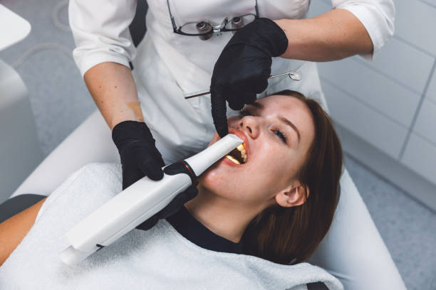 Best Pediatric Emergency Dentist in Broadmoor, CA